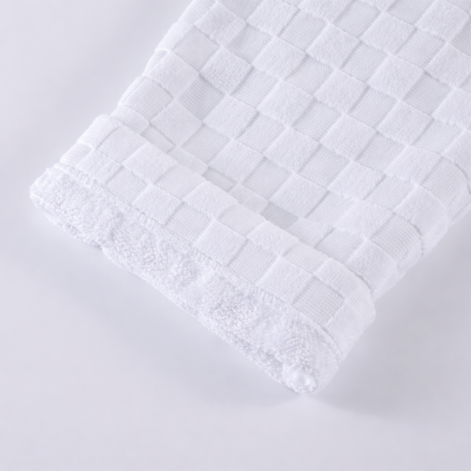 100% Cotton Jacquard Velour Hotel Bathrobe with Shawl Collar for Hotel and Resort