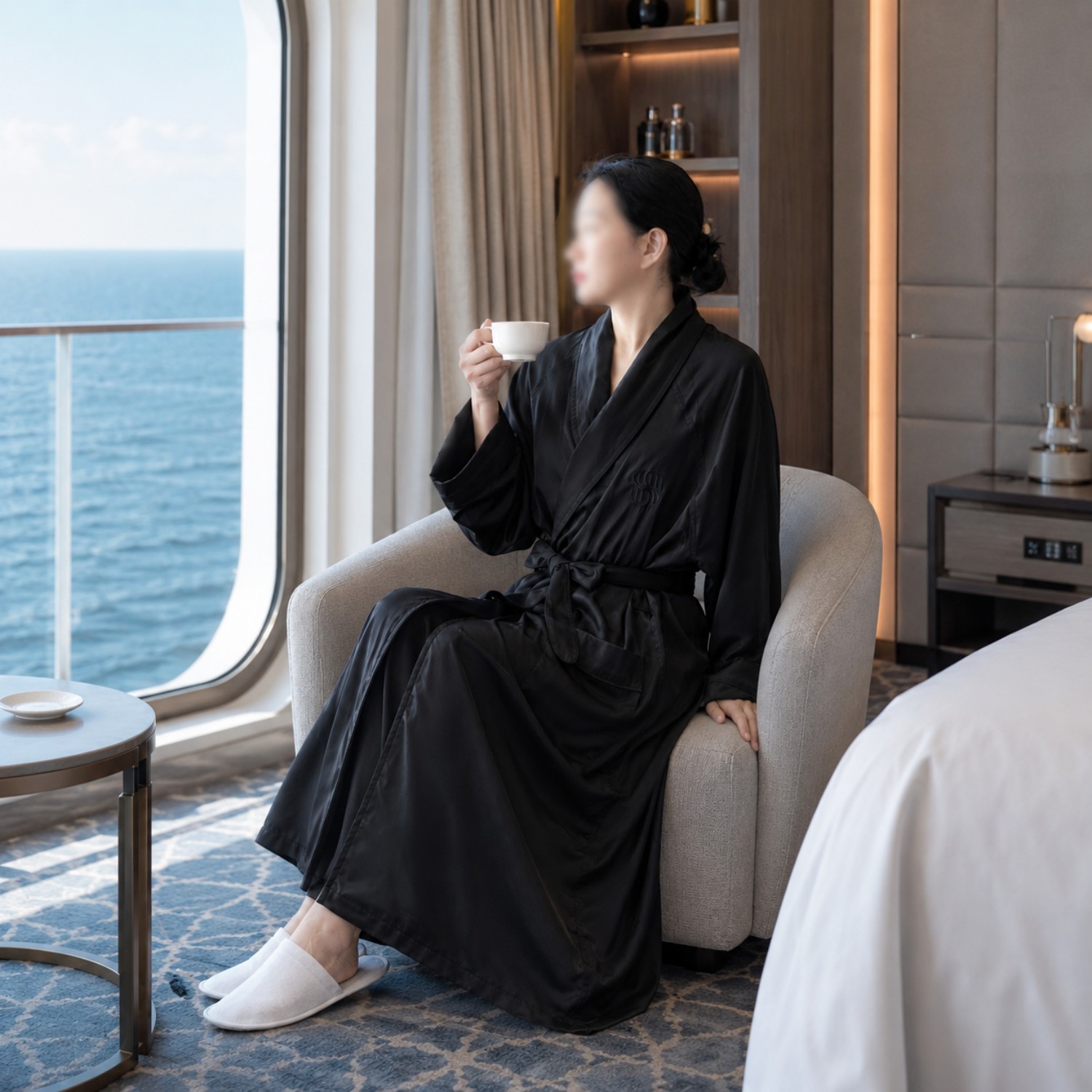 Custom Luxury 100% Microfibre Hotel Bathrobe with Embroidered Logo for Hotel, Resort and SPA
